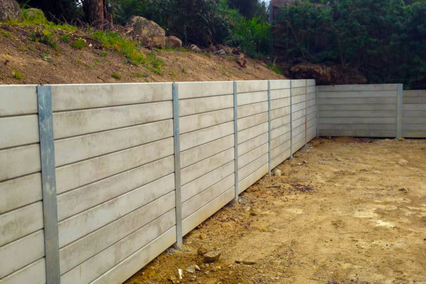 concrete retaining wall auckland with excavation