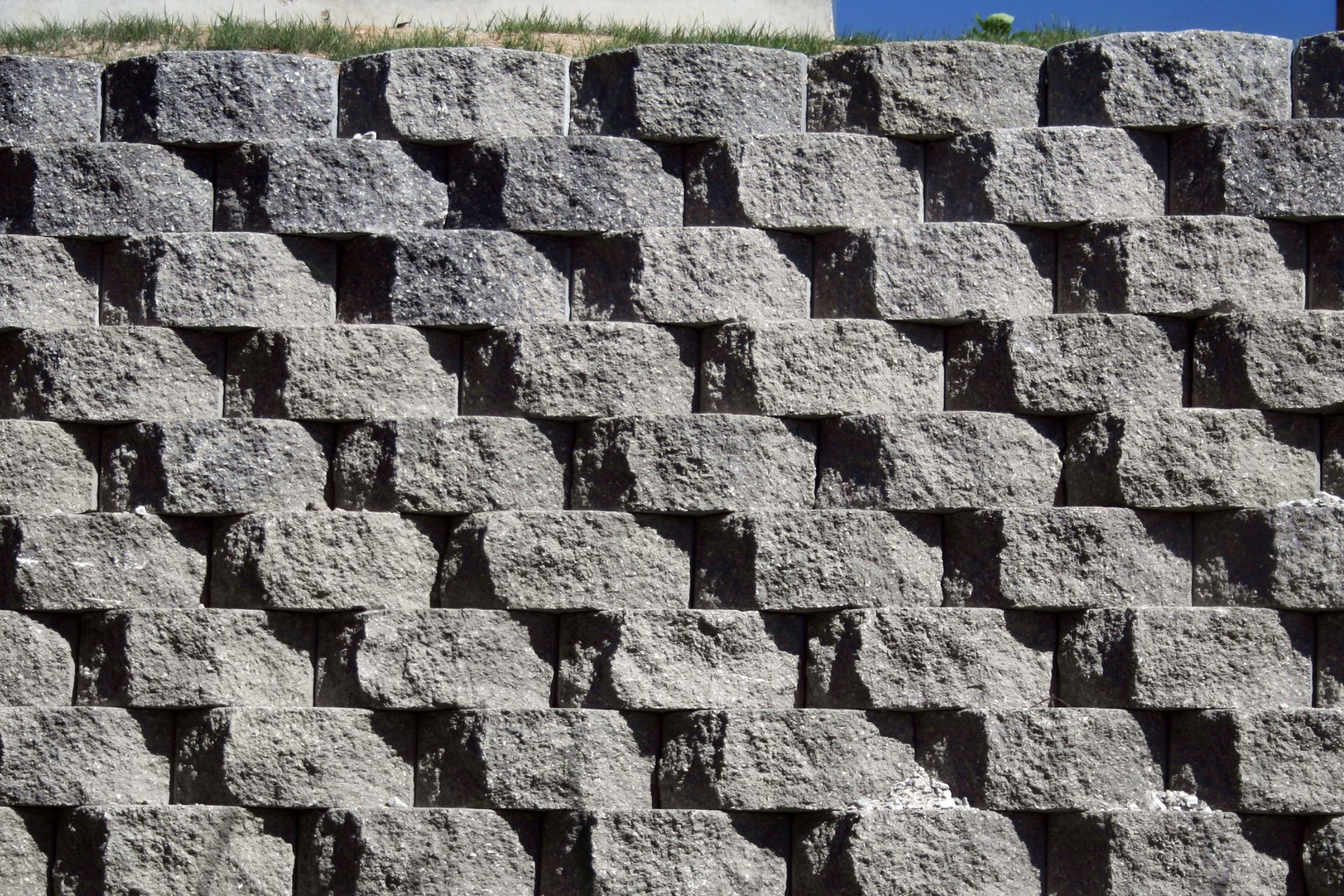 Diy Retaining Wall Guide Nz Build Yours Step By Step Retaining Wall Diy Retaining Wall Guide Nz Build Yours Step By Step Retaining Wall