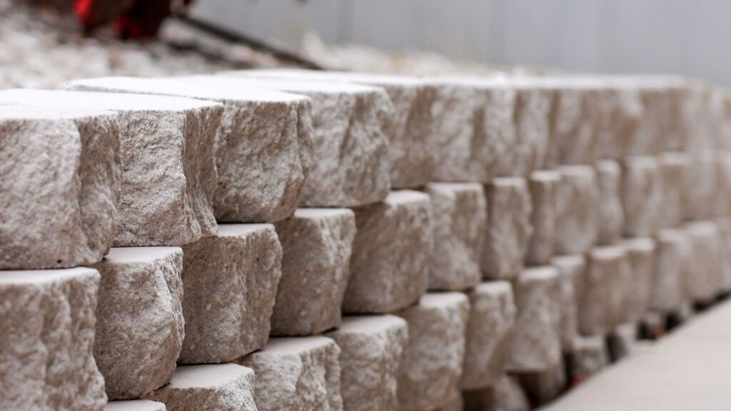retaining wall cost auckland
